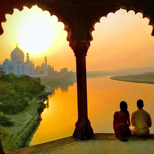 Taj Mahal Sunrise Tour From Delhi